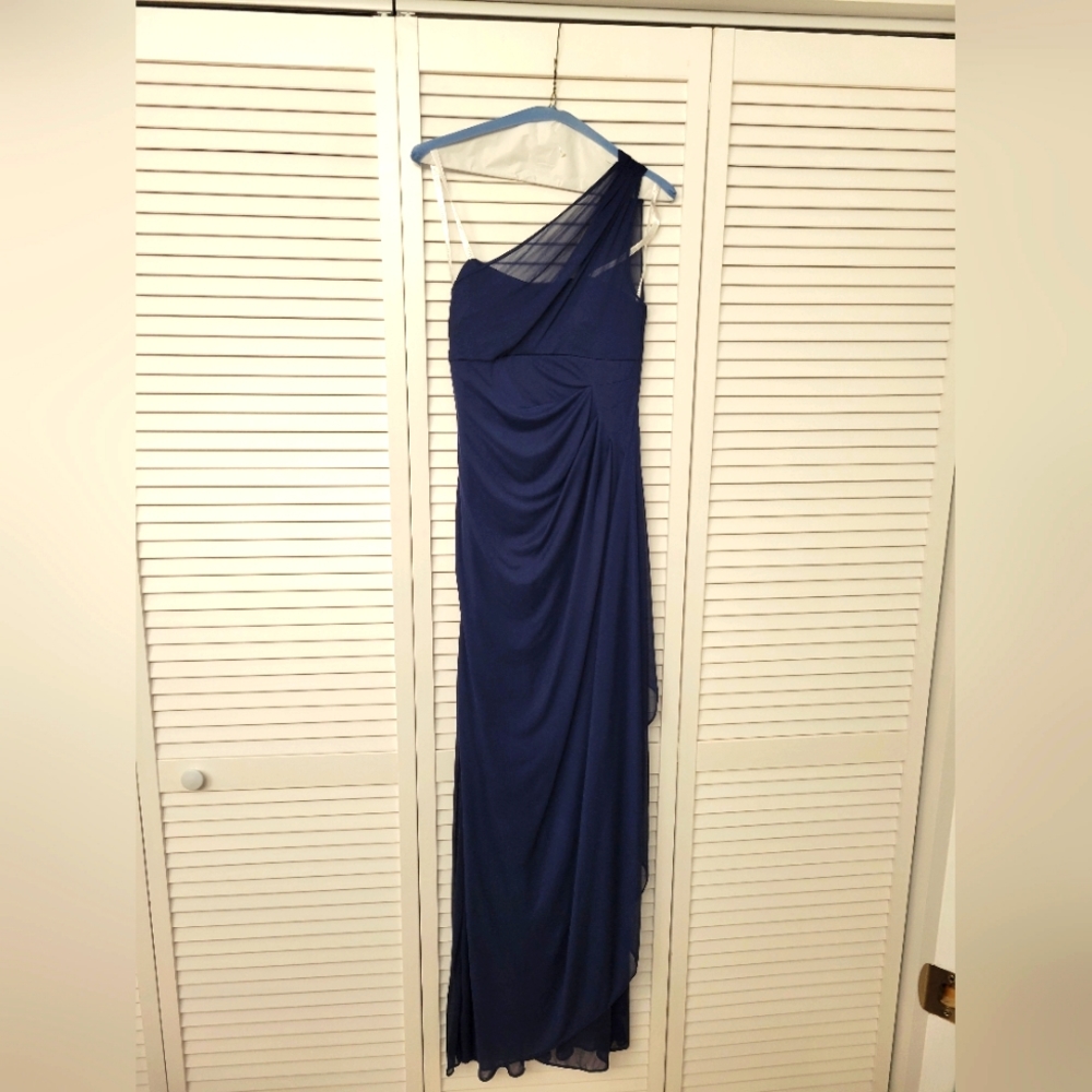 David's Bridal Long Navy One Shoulder Bridesmaid Dress in size 2